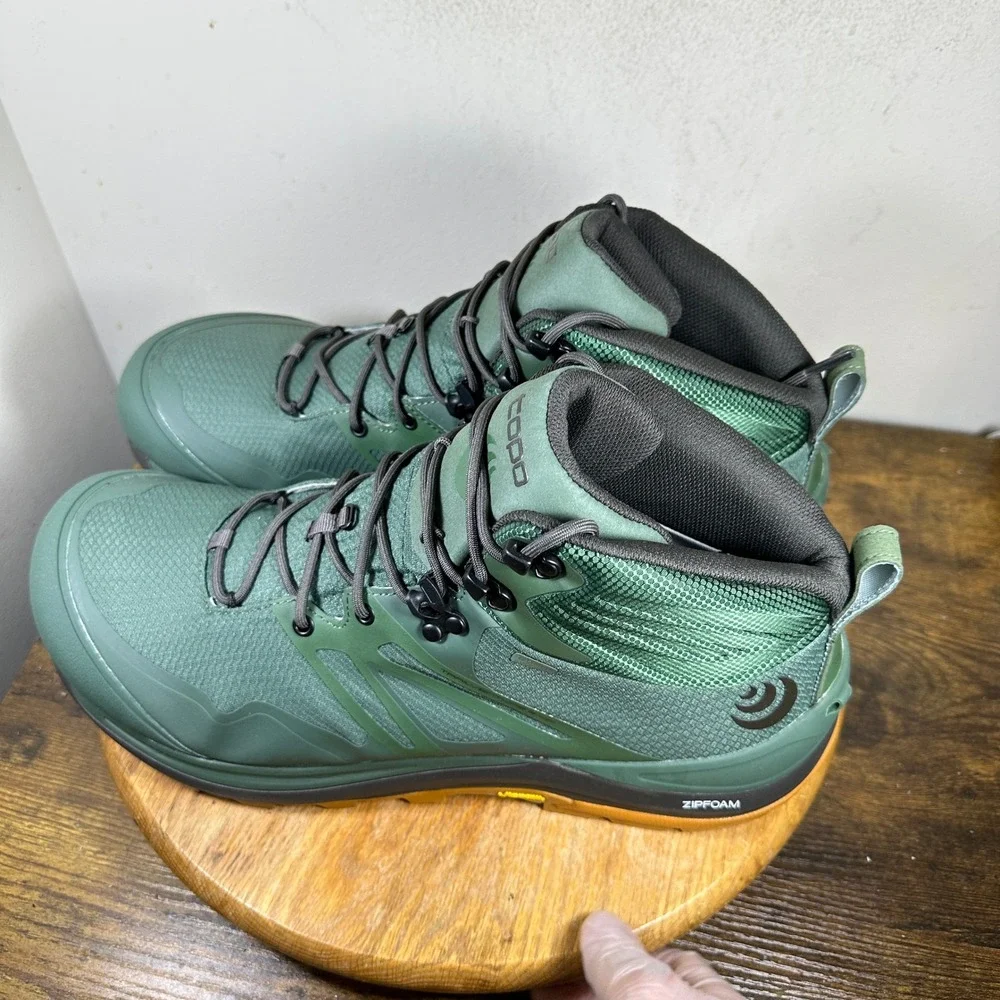 Topo Athletic Trailventure 2 WP Mens 15 Dark Green Clay Hiking Boots M054
